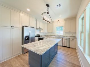 410 B Camellia Dr, Thibodaux, LA 70301