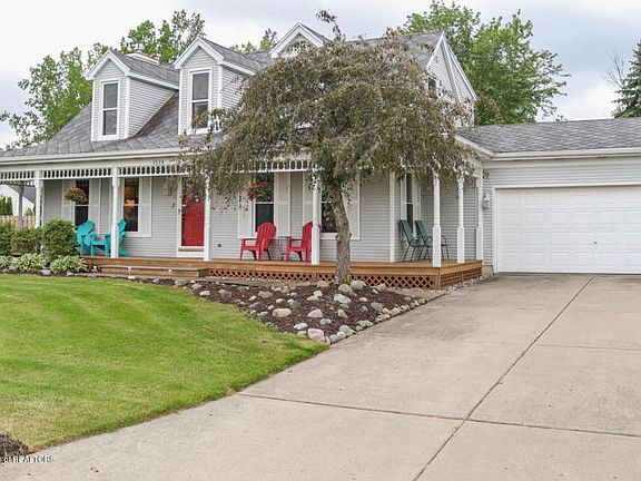 2nd image of 1519 Stonehaven Dr