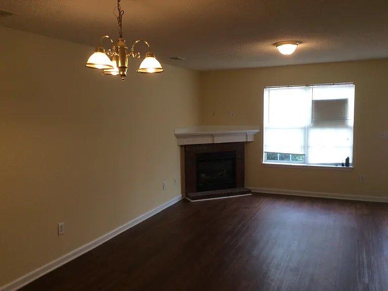 890 Highway 42 S #B4 — Photo 4