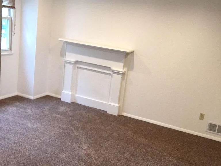 3102 Mary St #B — Photo 5