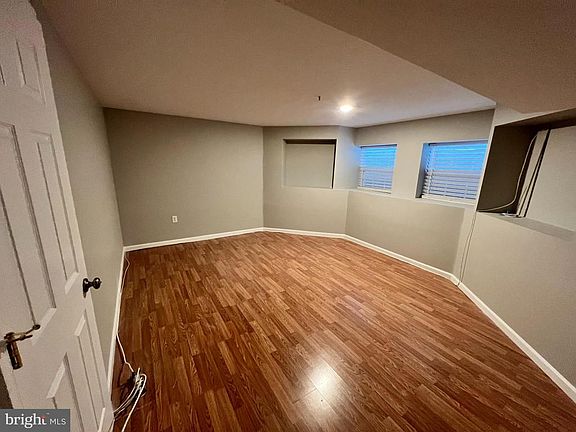 4th image of 9615 Huxley Dr
