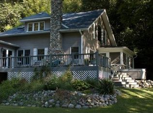 W304S10652 Sandy Beach Rd, Mukwonago, WI 53149