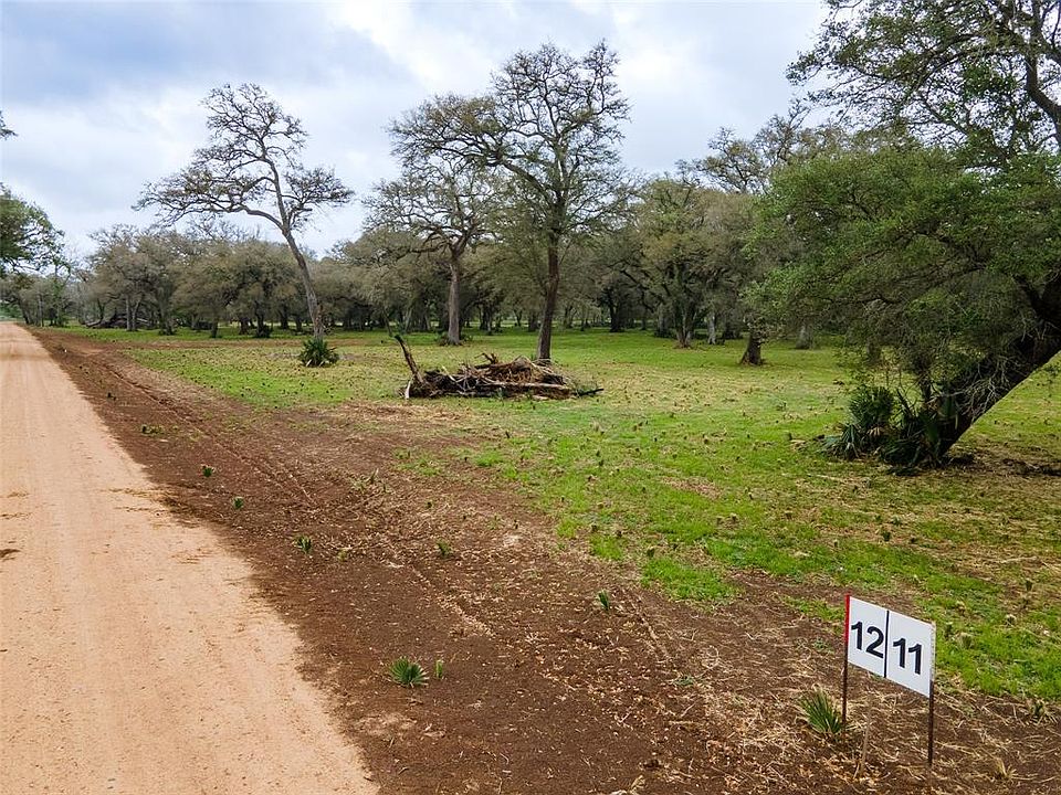 540 Valley Oaks Dr Van Vleck, TX, 77482 Apartments for Rent Zillow