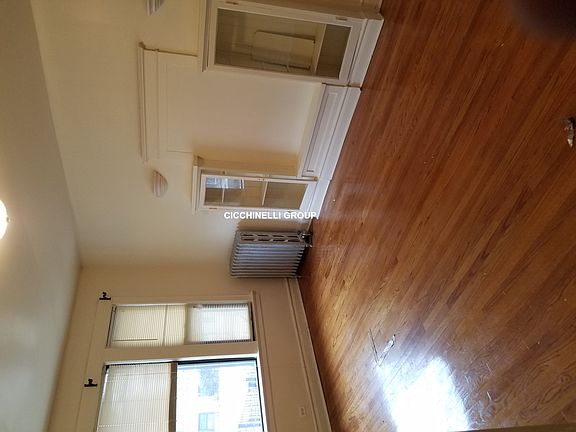 4th image of 4617 S Calumet Ave #1N