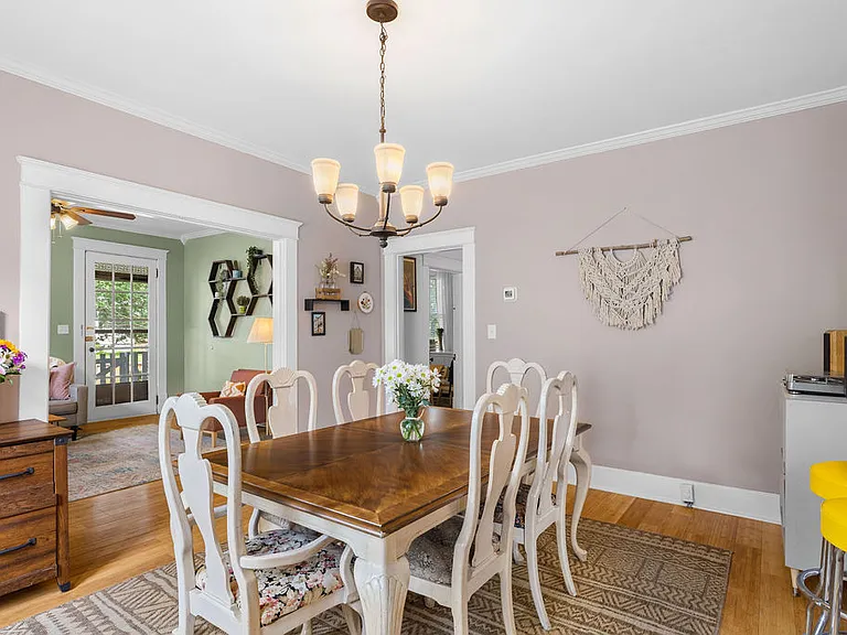 4419 Saint Elmo Ave — Photo 10