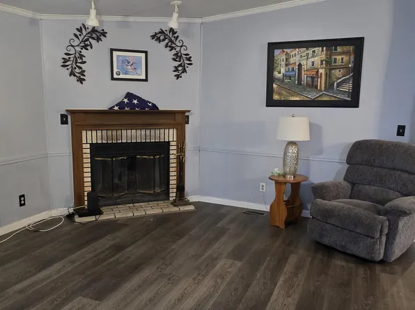 43 Hickory Ln, Mays Landing, NJ 08330