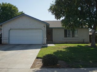 1921 E Pershing Ave, Visalia, CA 93292