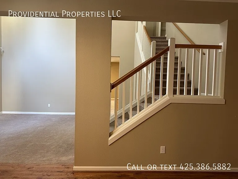 17020 NE 118th Way — Photo 7