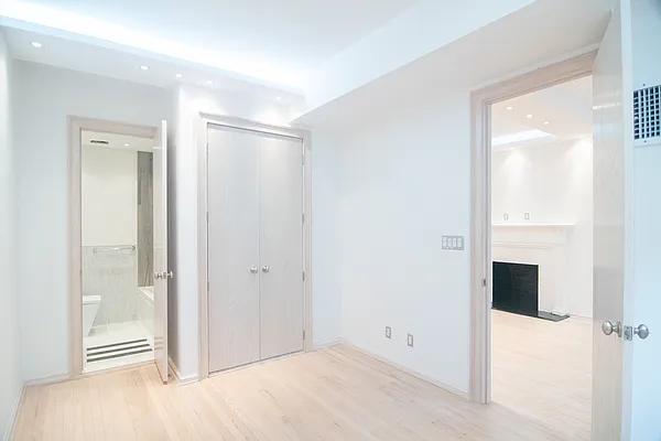 Rented by WAM Partners - William Moses Co. | media 28