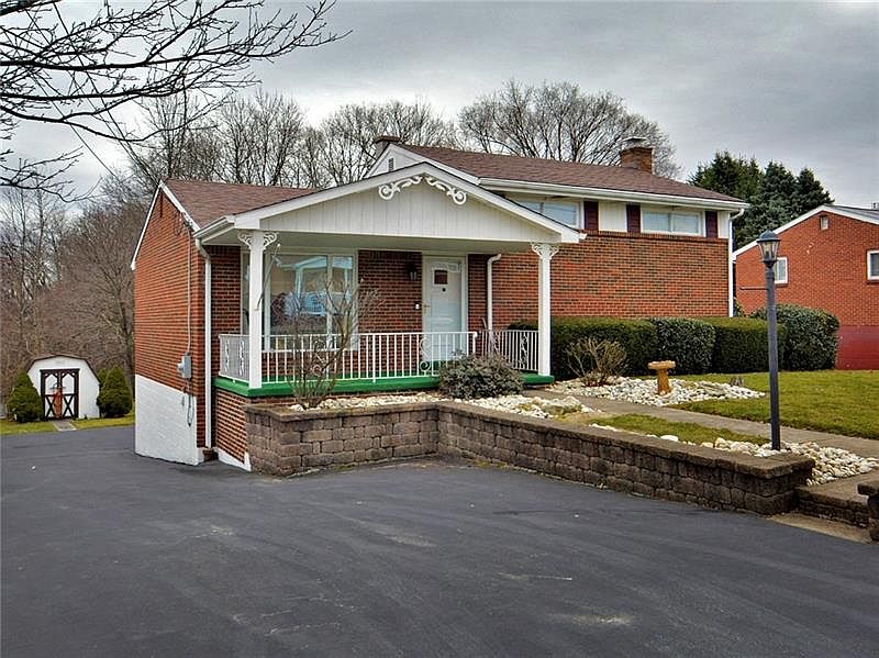 1st image of 531 Bloomfield Dr