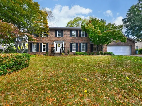 3706 Winged Foot Dr, Greensboro, NC 27410