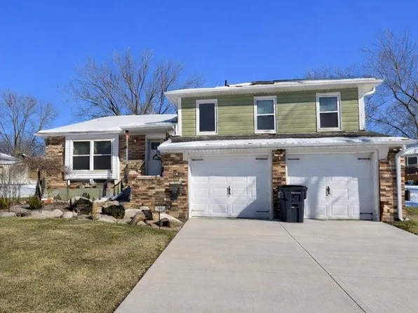 4509 NW Wallingford Dr, Blue Springs, MO 64015