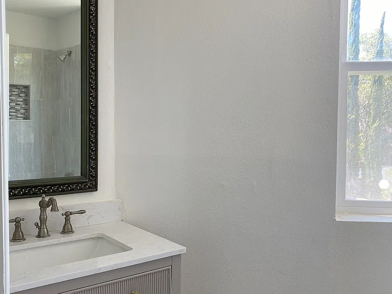 25901 Nellie Gail Rd — Photo 10