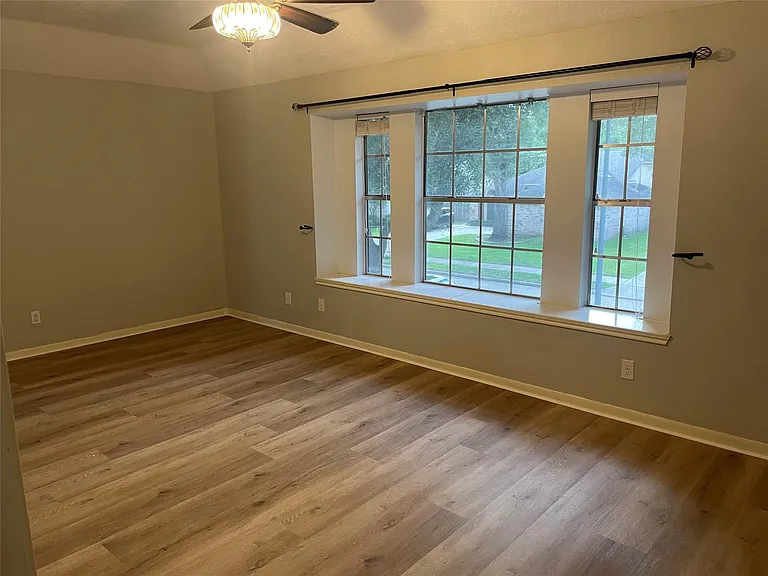11115 Winspring Dr — Photo 6