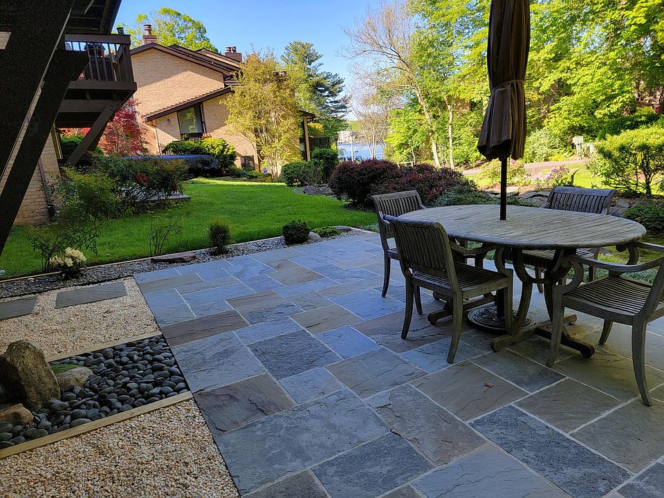 Patio View with RA path and Lake Thoreau. 20 minute walk to South Lakes Shopping Center, 45 minute loop-trail or 90 minute trail including nearby Lake Audubon.