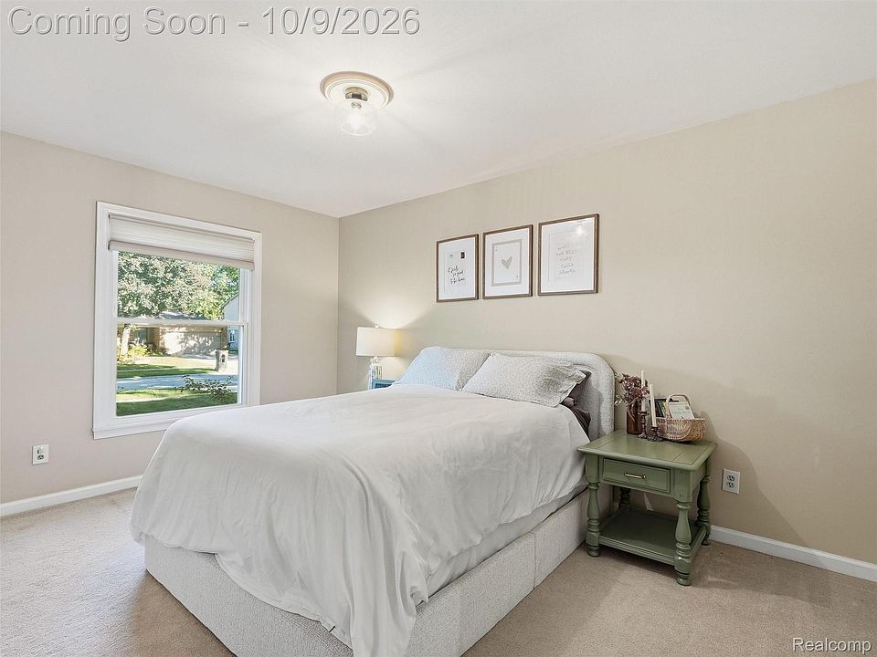 40841 Executive Dr, photo 19