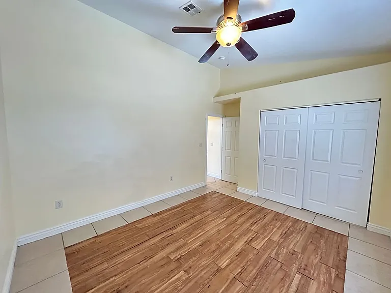 4685 E Wyoming Ave — Photo 16