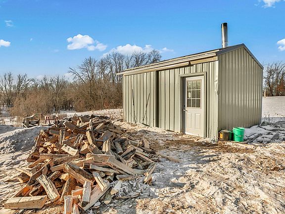 3rd image of 2818 337th Ln NW