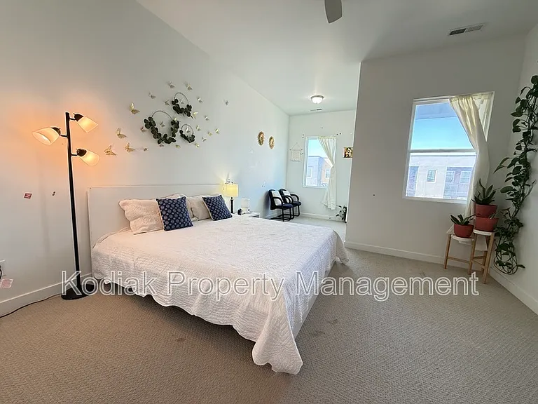5311 W Canary Grass Way — Photo 16
