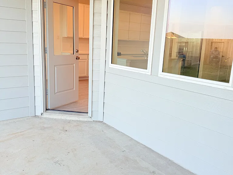 6814 Dutch Iris Dr — Photo 27