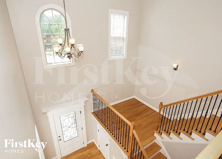 3087 Cameron Village Ct — Photo 8