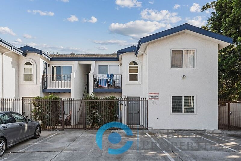 1st image of 1016 Hornblend St APT 8