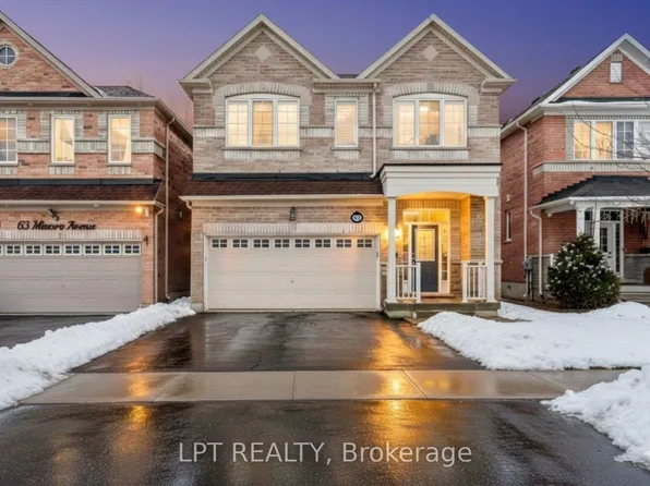 61 Minerva Ave, Toronto, ON M1M 0C2