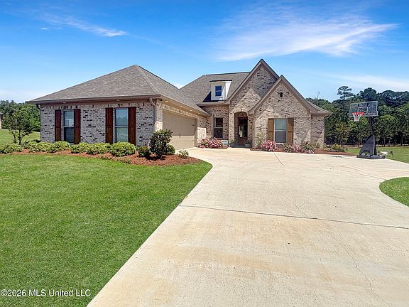 2nd image of 110 Landry Dr