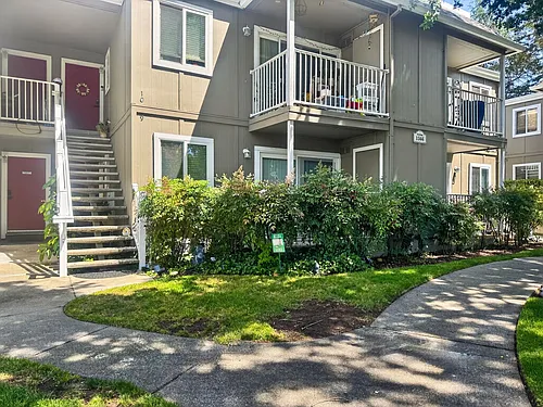 1566 Sunnyvale Ave #9 Photo 1