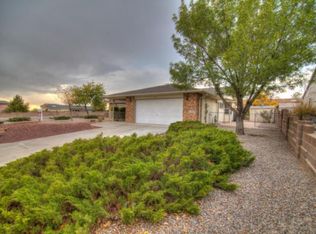 2301 Wheeler Peak Dr NE, Rio Rancho, NM 87144