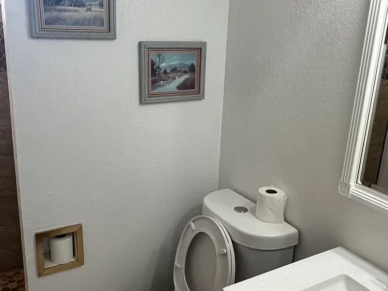 6558 Tamarisk Ave — Photo 13