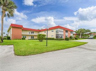 97 Spring Lake Dr, Vero Beach, FL 32962