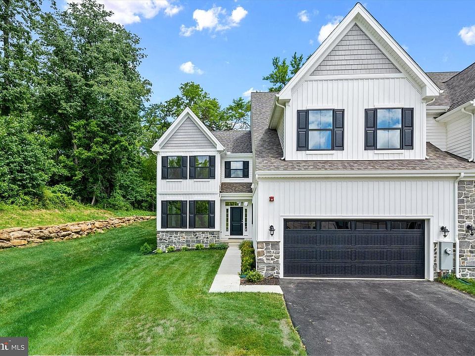 1st image of 406 Leahy Dr