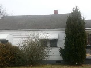 121 Seaboard St, Petersburg, VA 23803