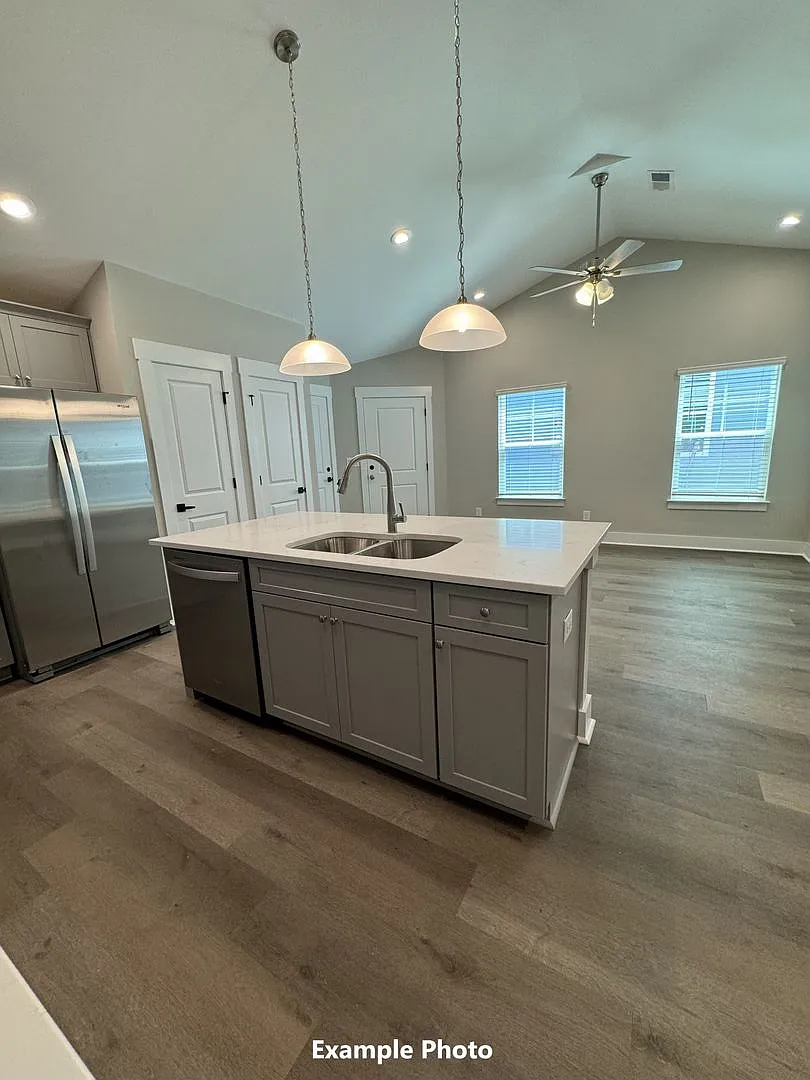 121 Brawley Villas Place — Photo 4