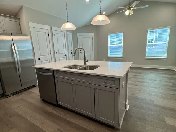 123 Brawley Villas Pl, Mooresville, NC