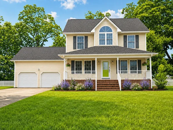 106 Pleasant Dr, Elizabeth City, NC 27909