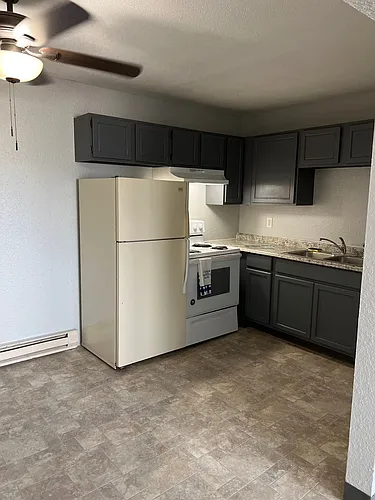 1515 College Way Photo 1