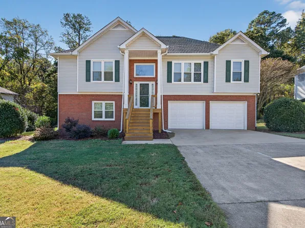 5843 Millers Pond Ln, Powder Springs, GA 30127