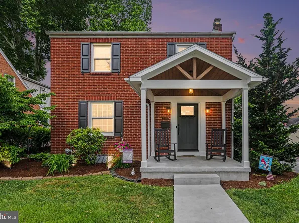 1707 Lincoln Dr, Camp Hill, PA 17011