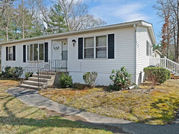 8 Lodgepole Ln, Kingston, MA 02364