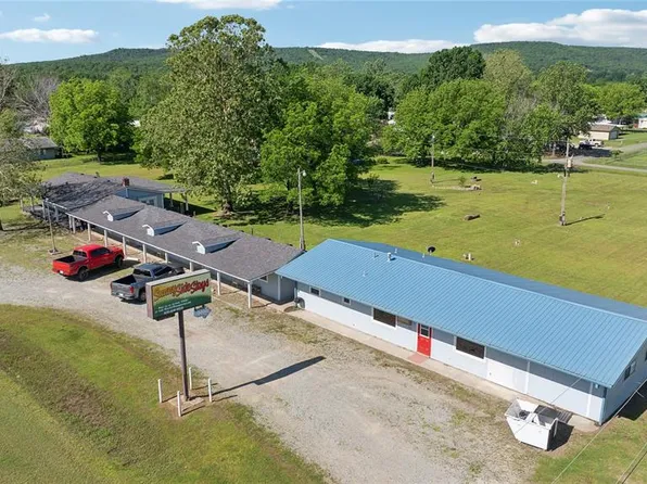 10196 N Highway 71, Stigler, OK 74462