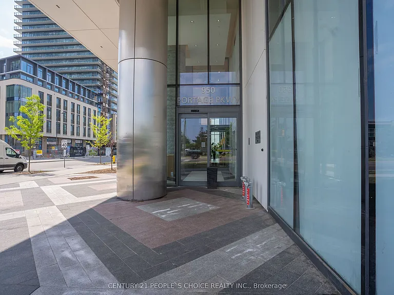 950 Portage Pkwy #205 — Photo 4