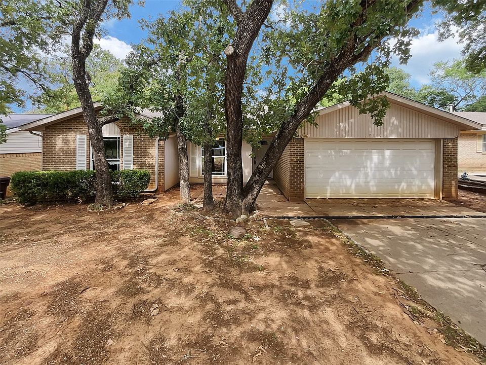1st image of 2110 Jacqueline Dr