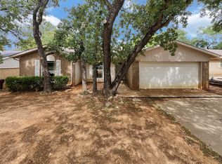 2110 Jacqueline Dr, Denton, TX 76205