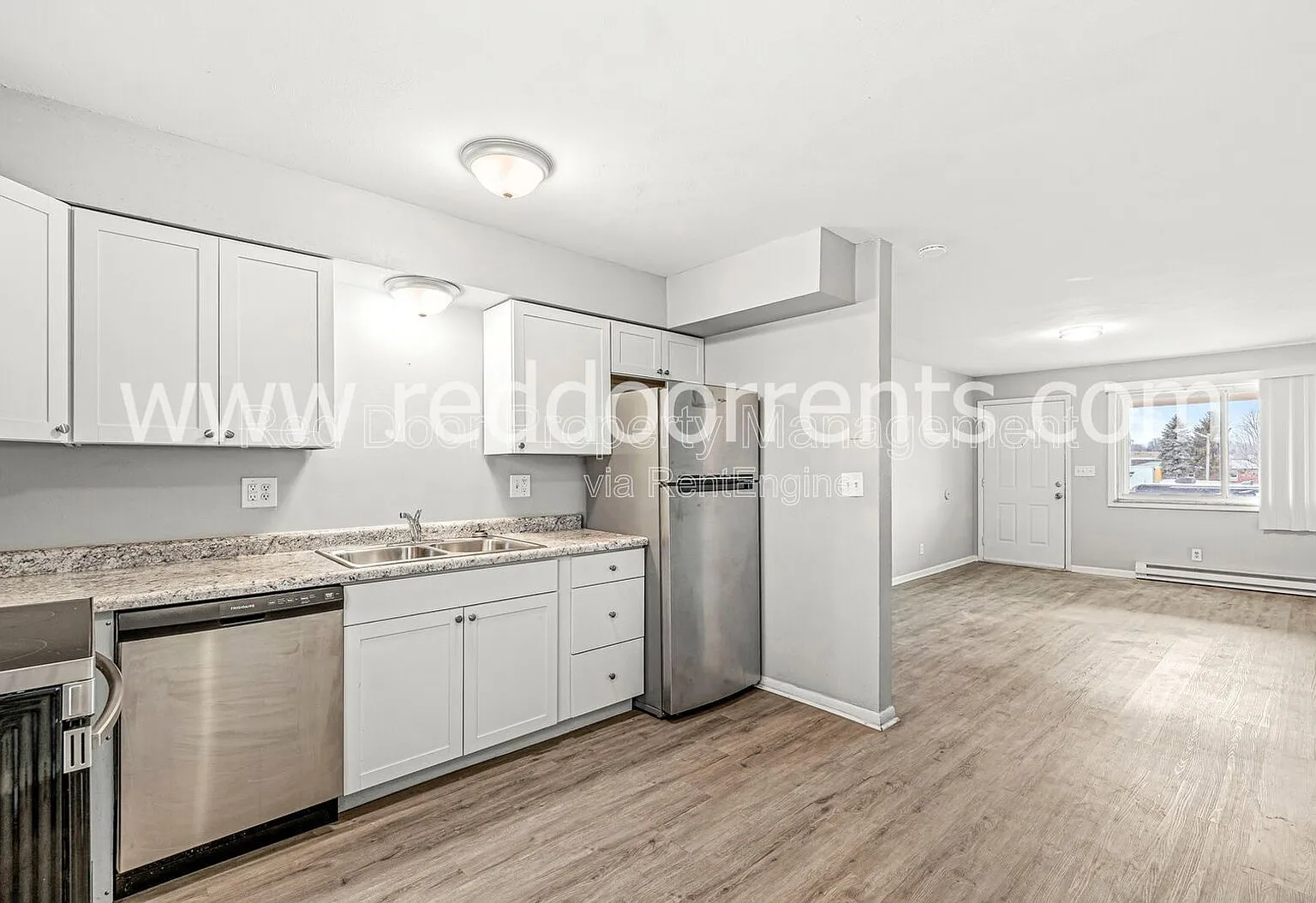 2 bed, 1.0 bath, 750 sqft, $1,050 — Photo 3