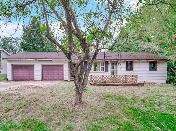 90 S 275 W, Valparaiso, IN 46385