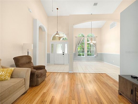 2nd image of 13051 Summerlake Way