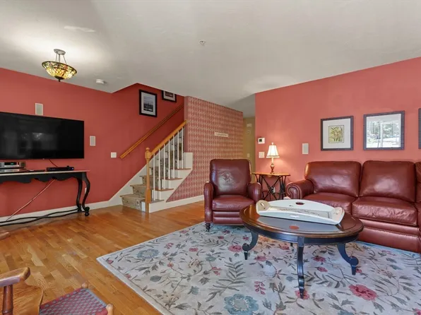 269 Washington St Unit C5, Pembroke, MA 02359