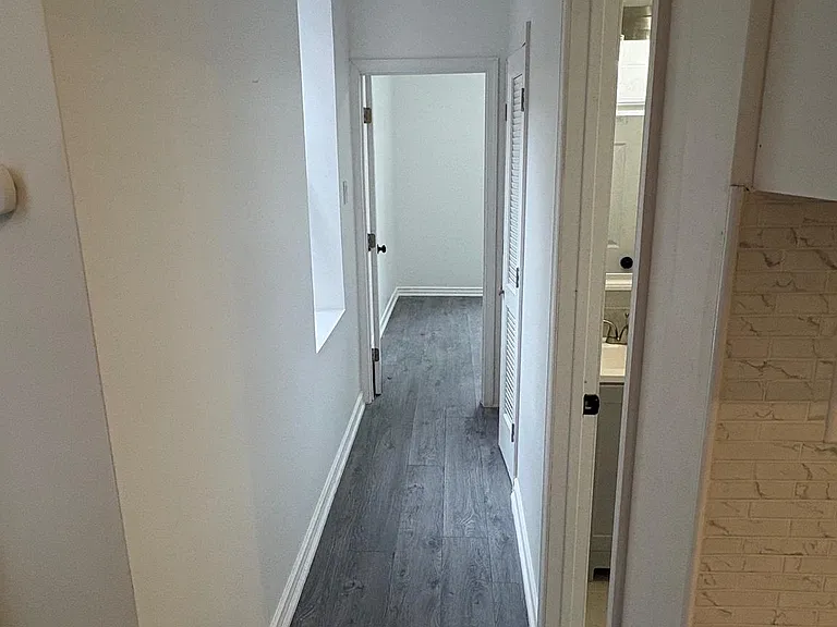 1733 W Erie Ave #2 — Photo 7